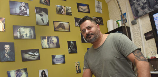 Walid Ayash ist Tätowierer in Bethlehem