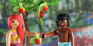 „Bibel to go“: Autor erzählt Buch der Bücher mit Playmobil