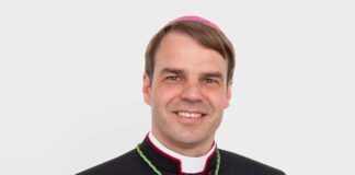 Bischof Oster: Firmung mit 16 ist anspruchsvoller und ehrlicher (katholisch.de) Bischof Stefan Oster