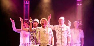 „Und Gott schuf die Boygroup“ (pro)