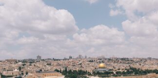 Jerusalem als Dreh- und Angelpunkt für Gottes Handeln