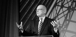Pastor und Bestsellerautor: Timothy Keller verstorben Timothy Keller Pastor Theologe