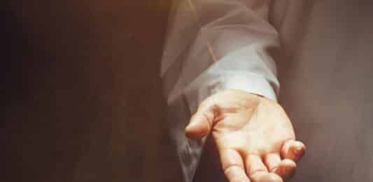 Ausgestreckte Hand