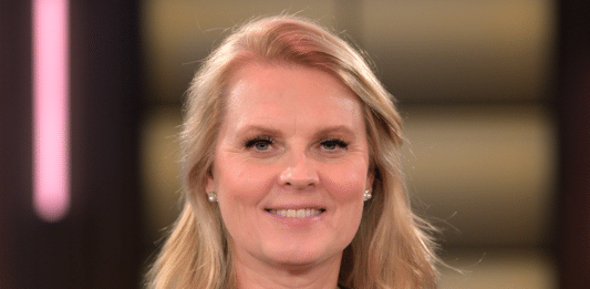 Talkshow Koelner Treff : Maria Patricia KELLY , Musikerin , 01.12.2023