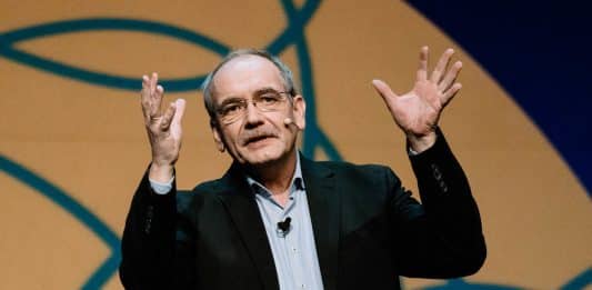 Jörg Ahlbrecht beim Leitungskongress 2024 in Karlsruhe