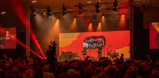 Das neue proChrist-Format „Hoffnungsfestival“ hatte bei SPRING Premiere