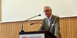 „Kirche und evangelikale Bewegung brauchen einander“ Dr. Erhard Berneburg