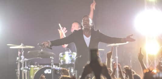 Michael Tait bei einem Newsboys-Konzert in Rom 2018