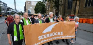 Kirche: Zu politisch, oder nicht politisch genug? Kirchentag 2019, "Seebrücke": Erinnerung an die Toten im Mittelmeer
