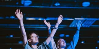 SPIRIT-Kongress: In Bochum wird der Glaube gefeiert Worship beim Spirit Kongress 2023
