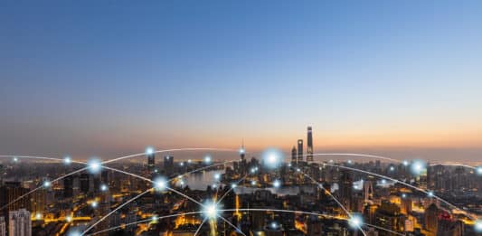 Skyline von Shanghai mit Netzwerk Overlay