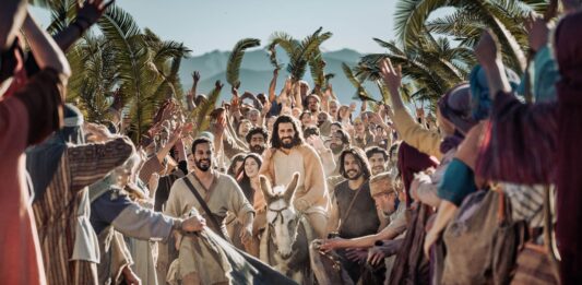 Eine Szene aus der The Chosen Serie: Palmsonntag