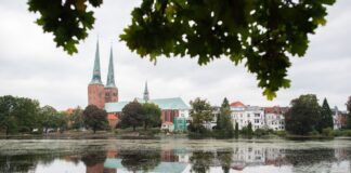 Skepsis bei kirchlichen Sonderrechten Kirche im Norden