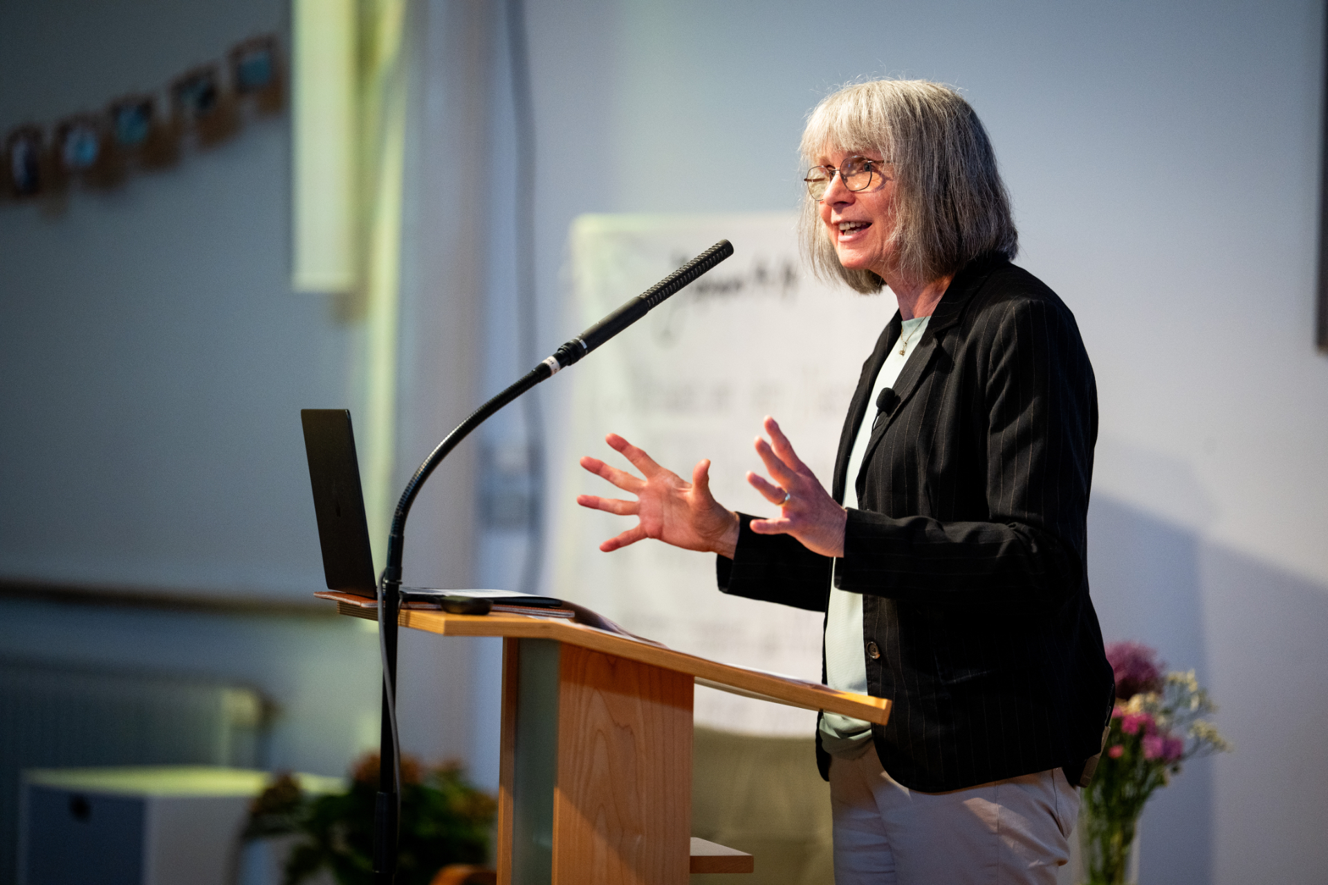 Maike Sachs beim Vortrag