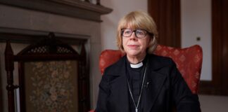 Zwangsadoptionen: Church of England entschuldigt sich