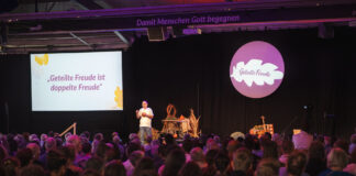 DMG-Missionsfest: 1.200 Besucher feiern 75 Jahre weltweite Mission DMG-Herbstmissionsfest 2026