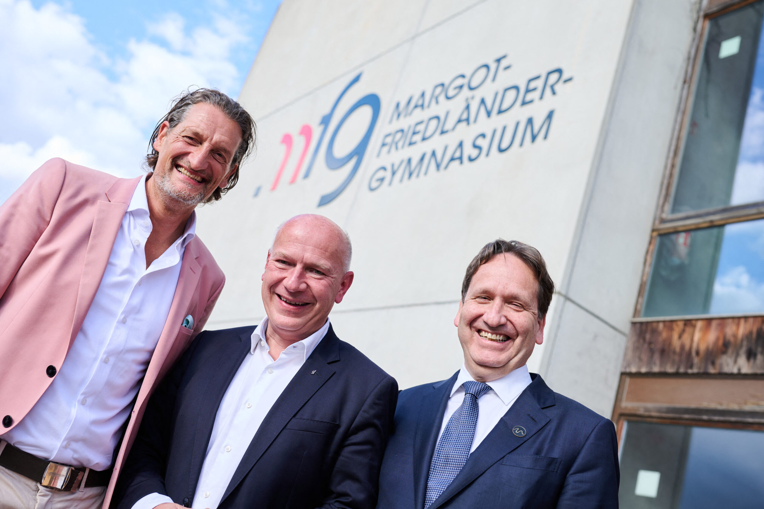 Festakt: Umbenennung in Margot-Friedländer-Gymnasium