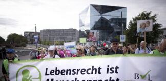 Hunderte Menschen beim «Marsch für das Leben» Marsch für das Leben 2026 Berlin