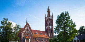 367.000 Besucher: Bibelturm Wörlitz ist Besuchermagnet Kirche St. Petri in Wörlitz