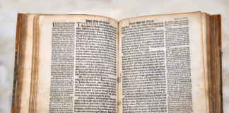 Jubiläum: 500 Jahre Tyndale Bibel aus Worms Tyndale Bibel