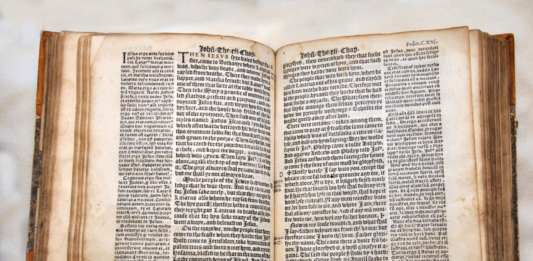 Tyndale Bibel